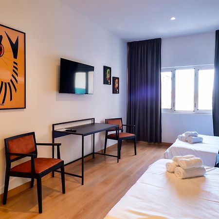 Wonder Hostel โตเลโด ภายนอก รูปภาพ