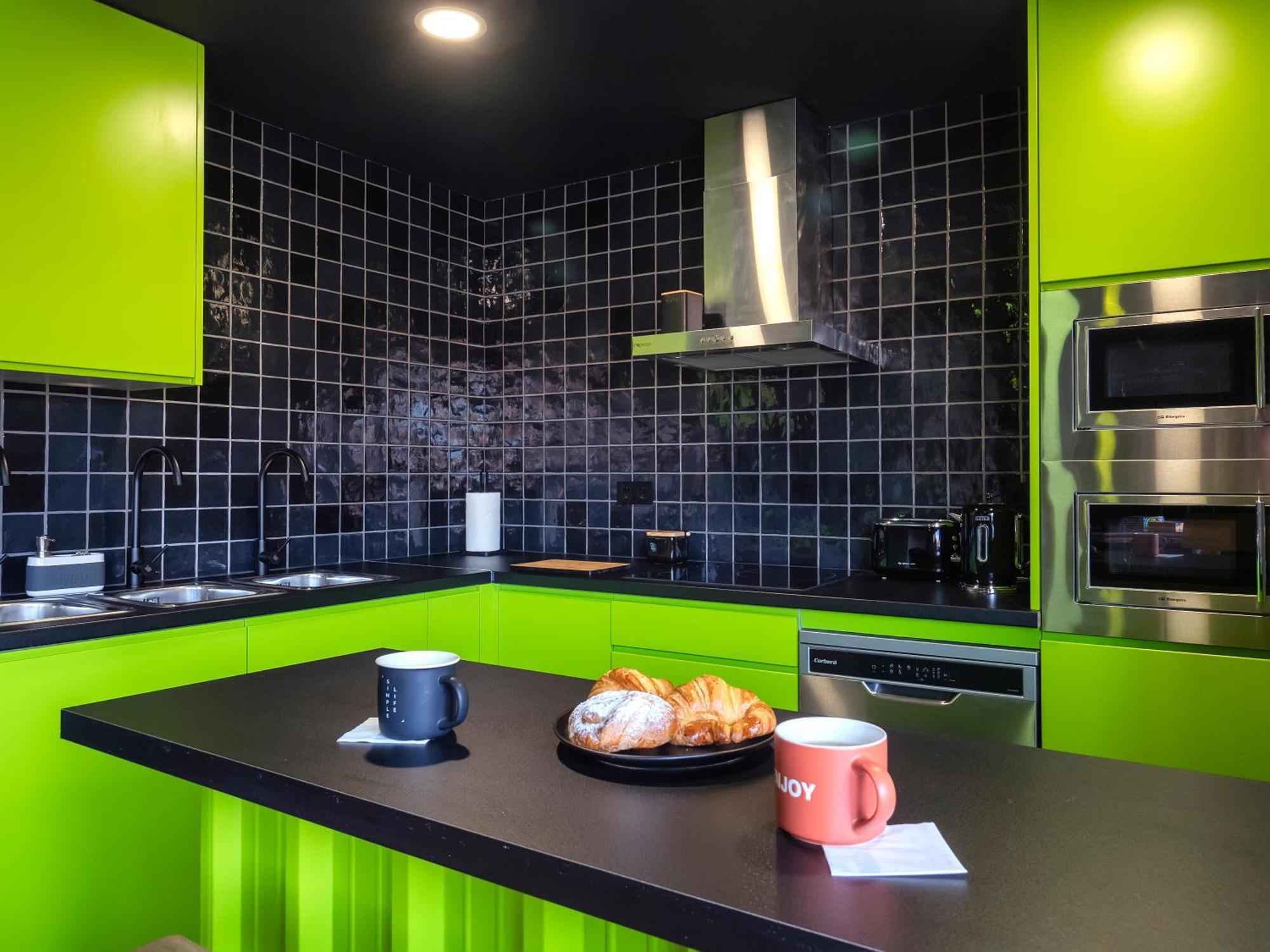 Wonder Hostel โตเลโด ภายนอก รูปภาพ