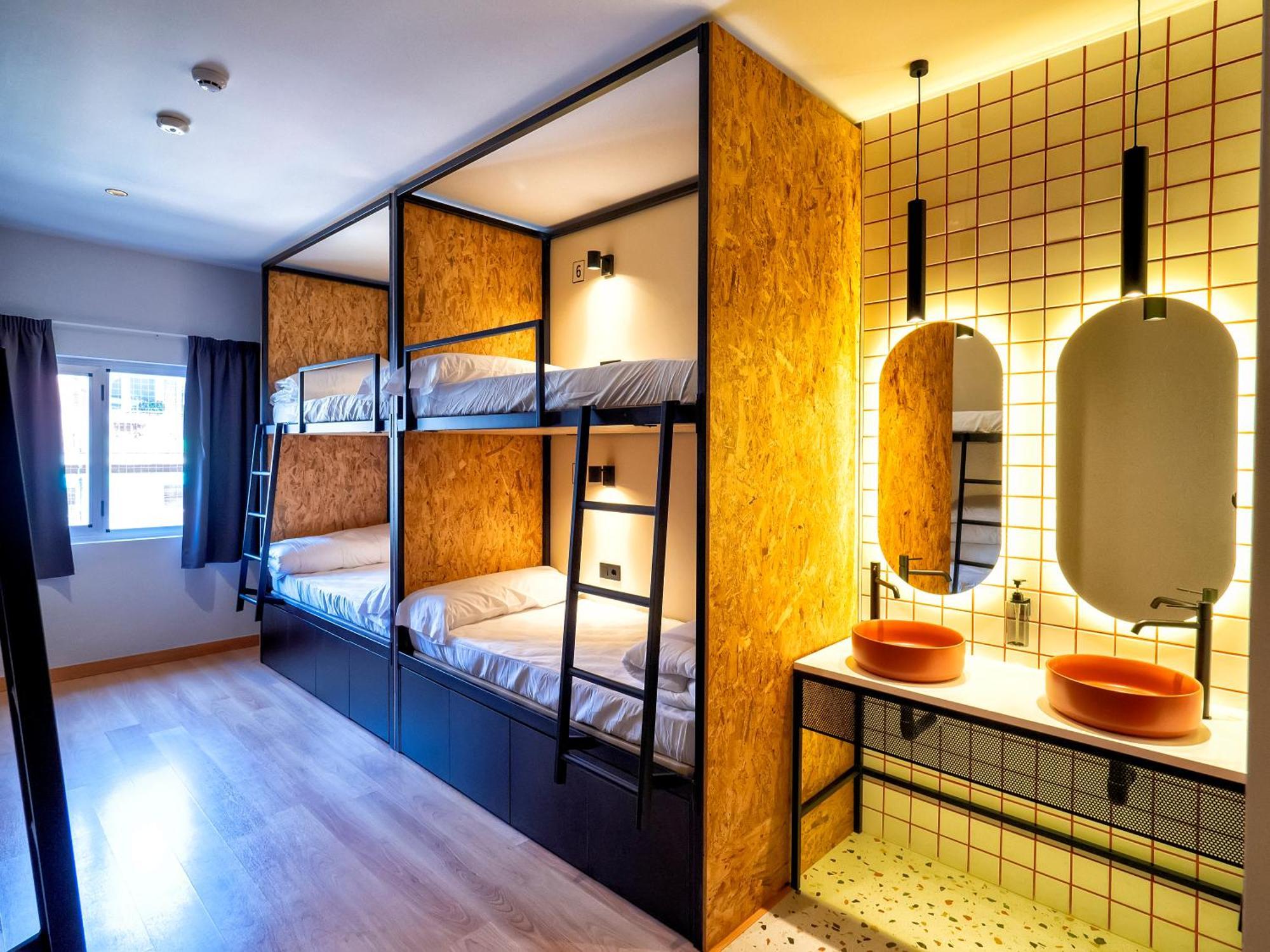 Wonder Hostel โตเลโด ภายนอก รูปภาพ