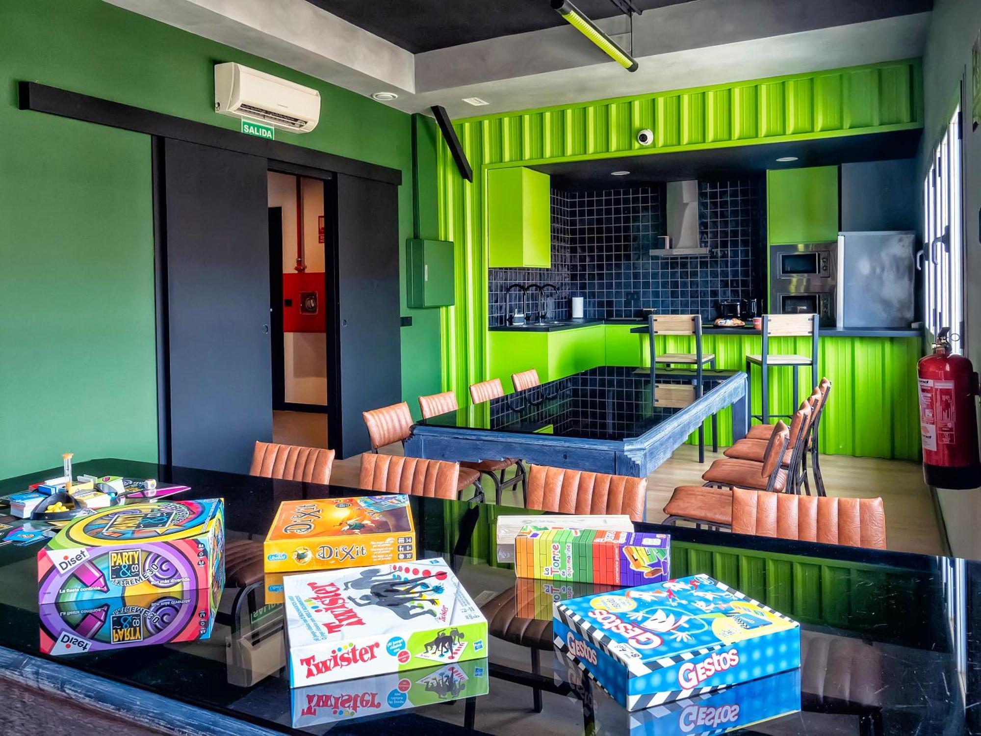 Wonder Hostel โตเลโด ภายนอก รูปภาพ
